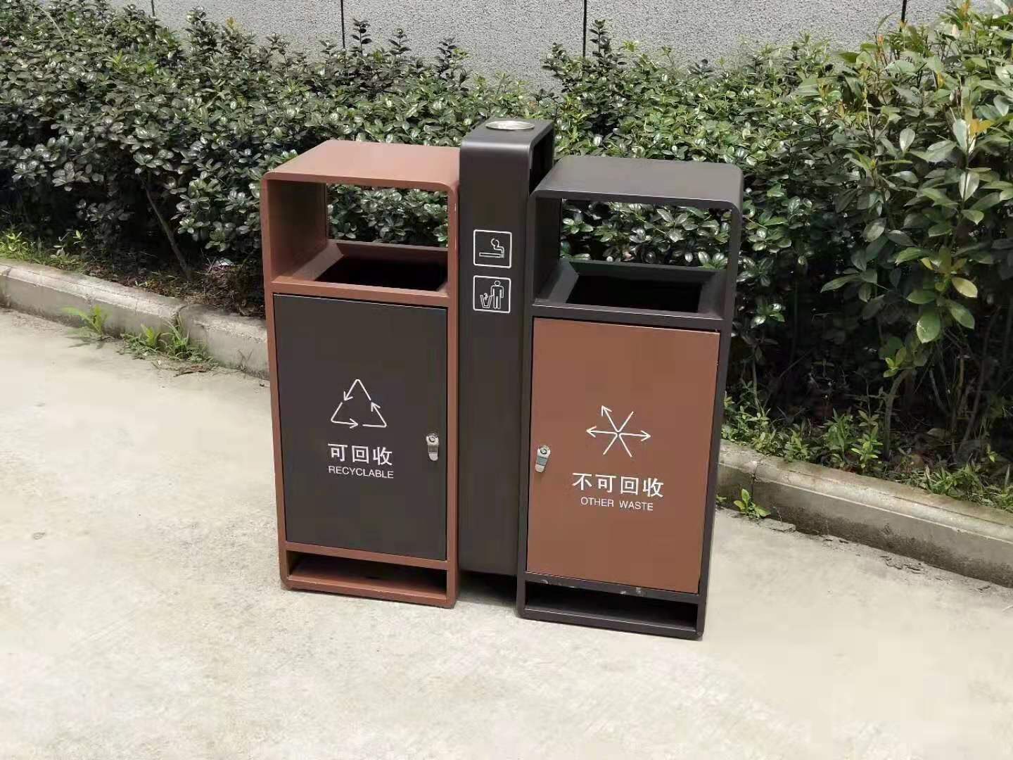 分类垃圾箱12